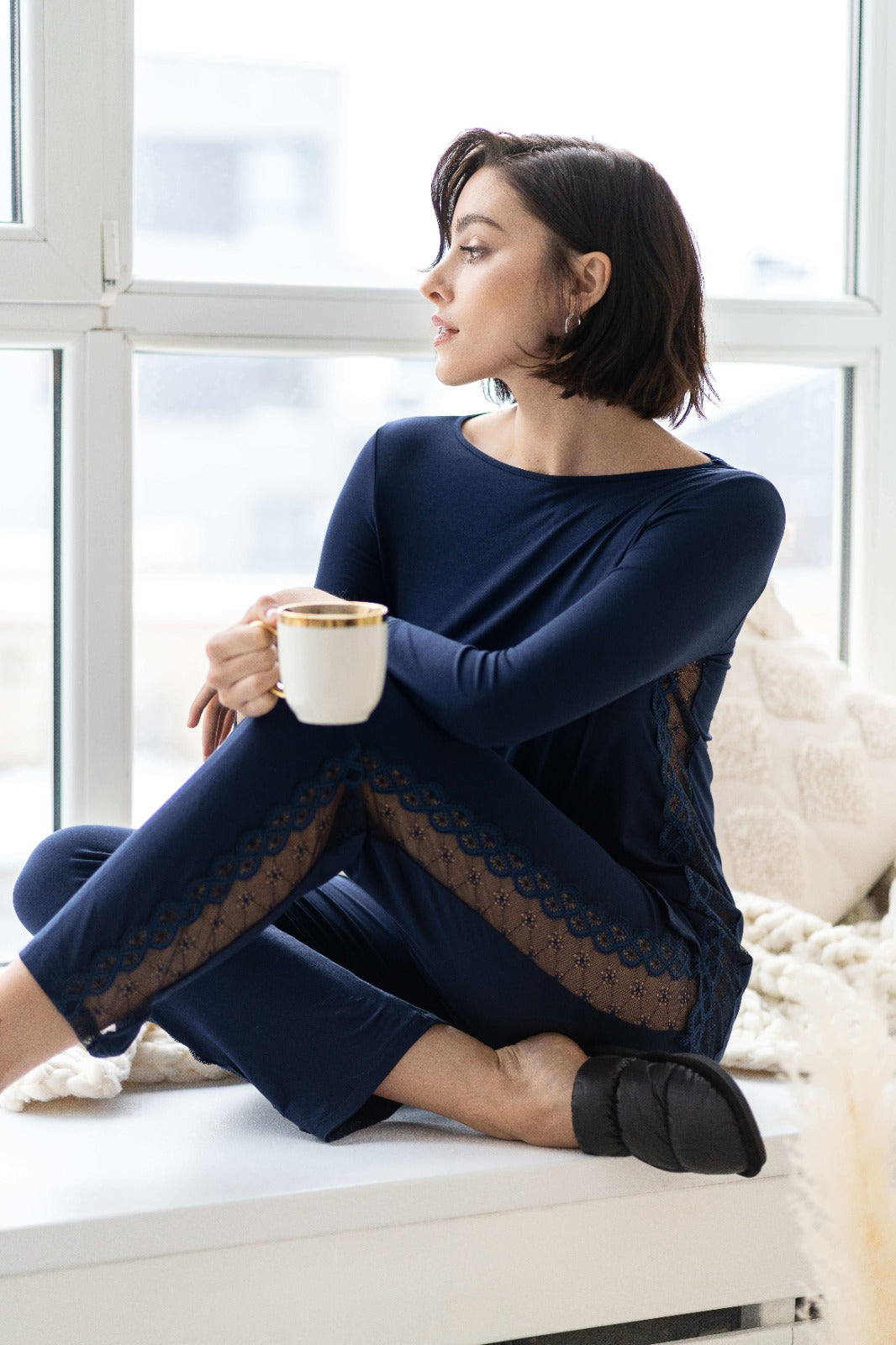 GOSSAMER LACE LOUNGEWEAR